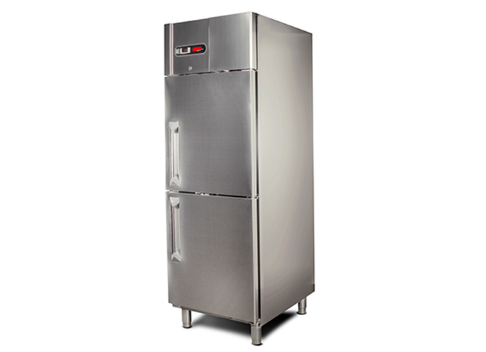 Oppici Freezer Industrial 550Lts Full Inox 304 - 2 Medias Puertas 1 Freezer Industrial 550L